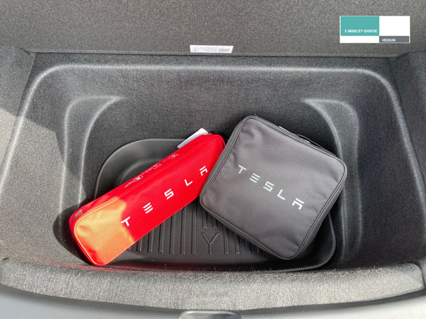 Alfombrilla protectora para todo tipo de clima del compartimento de cables Tesla Model Y - diseño de rayas - Alfombrilla para caja de herramientas