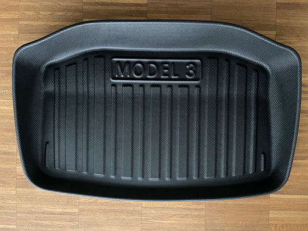 Alfombrilla para compartimento de cables Tesla Model 3 - Alfombrilla para todo tipo de clima - Diseño de rayas